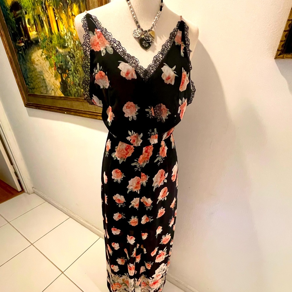 Forever 21 Floral Roses Maxi Backless Gown Size M